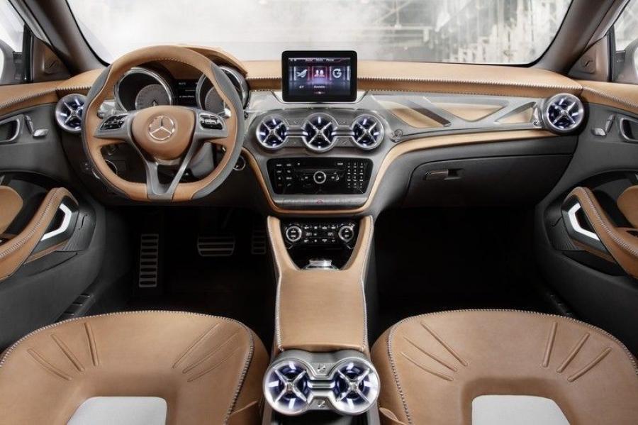  Mercedes-Benz GLA-Class Concept 2013 года  (фото 12 из 13)